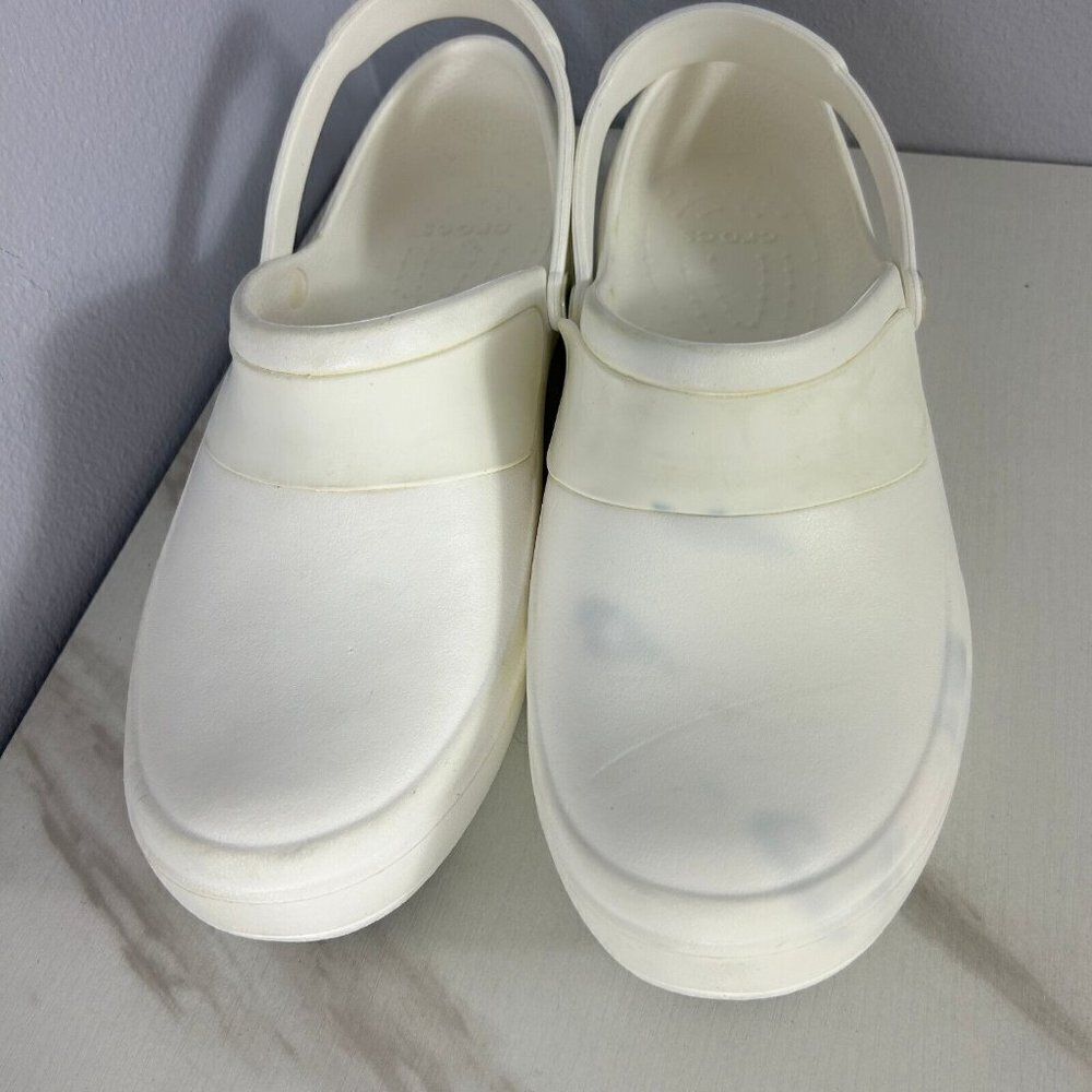 Crocs Bistro Clogs White, Black Bottom Slip Resistant Pads Women 11 NOTE colors - Picture 2 of 8
